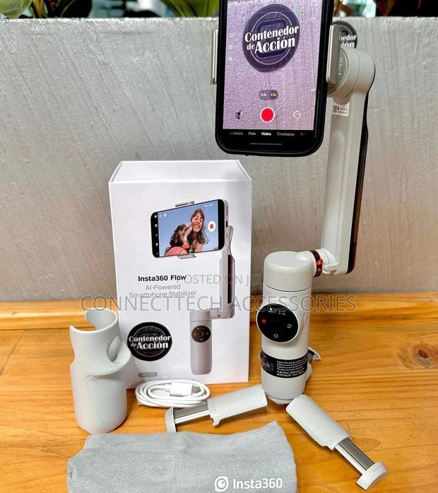 Insta360 Flow Al_powered Smartphone Stabilizer - thumbnail 2