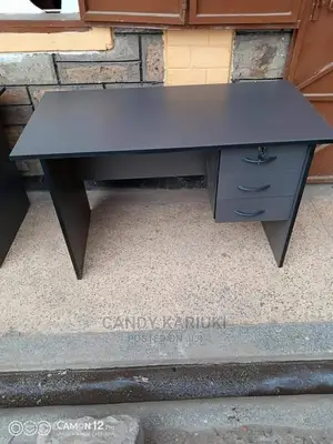 Spacious 1 M Office Desk