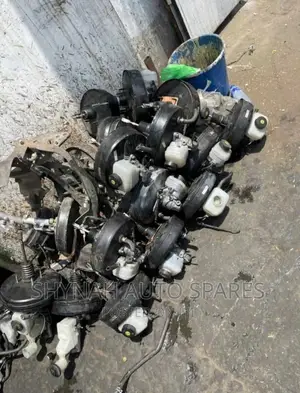 Brake Master Cylinder and Booster Complete Toyota Hiace 7l