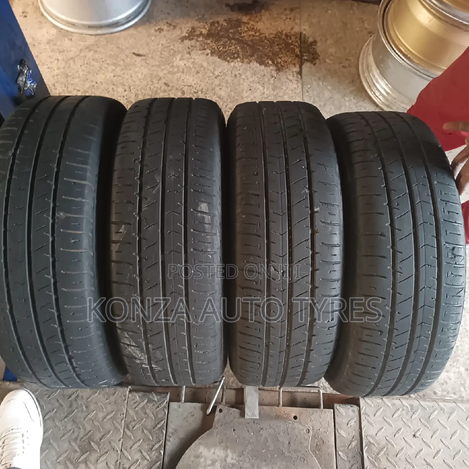 Bridgestone Tyres Size 205/60r16 Per Pc