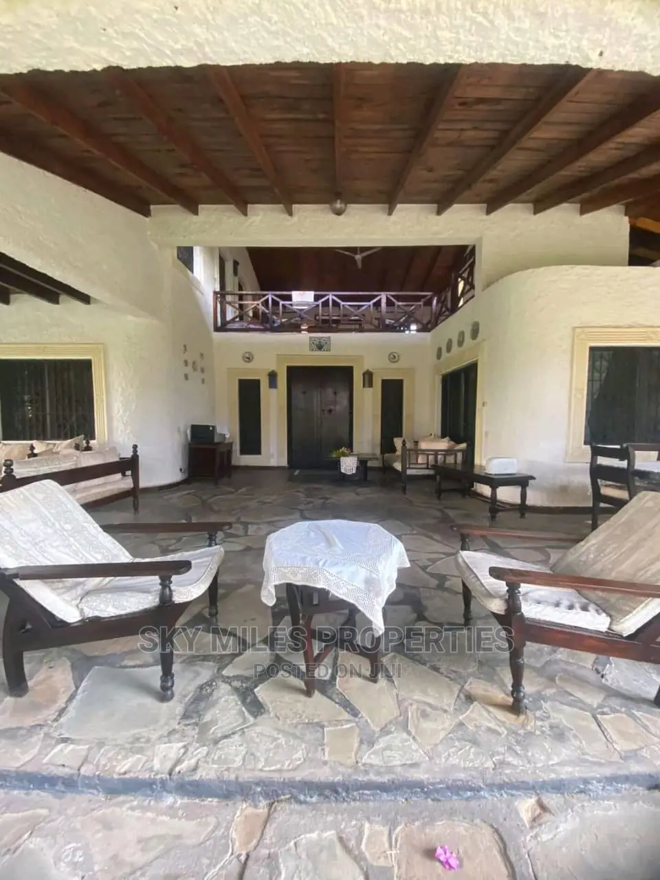 5bdrm Maisonette in Kibokoni, Malindi for sale
