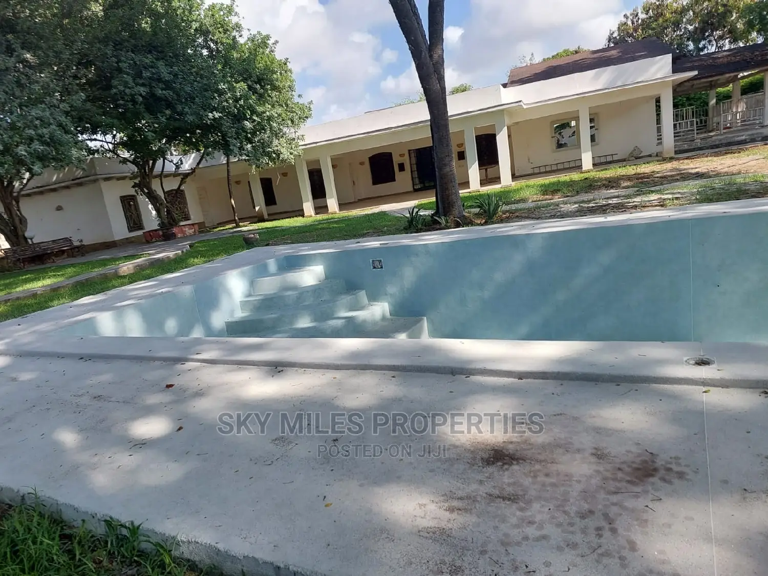 Furnished 4bdrm Villa in Kibokoni, Malindi for sale