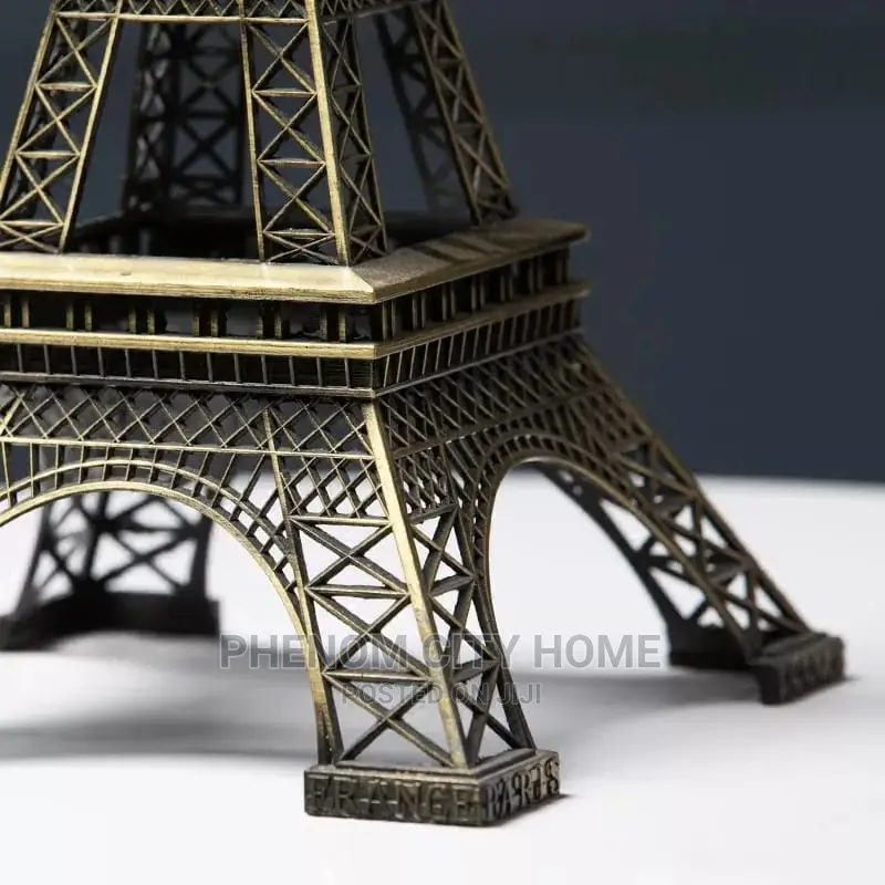 1pc Retro Paris Eiffel Tower Decor