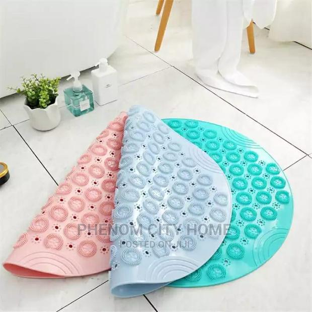 Round Anti Slip Bathroom Mat