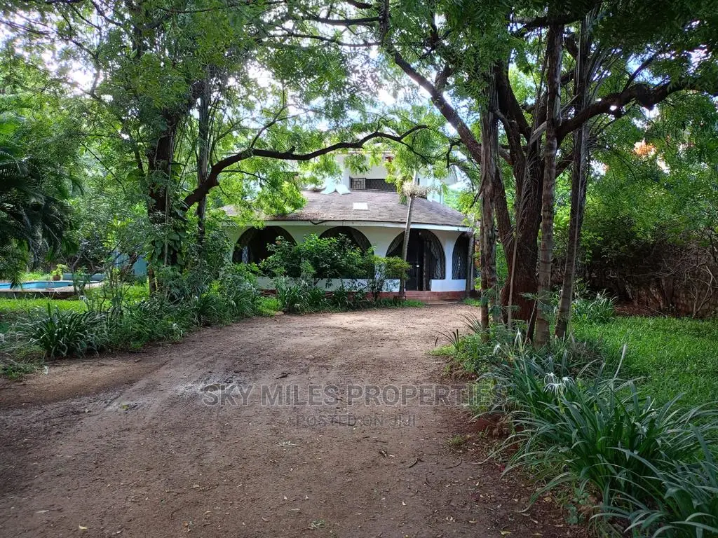 3bdrm House in Sunpark, Malindi for sale