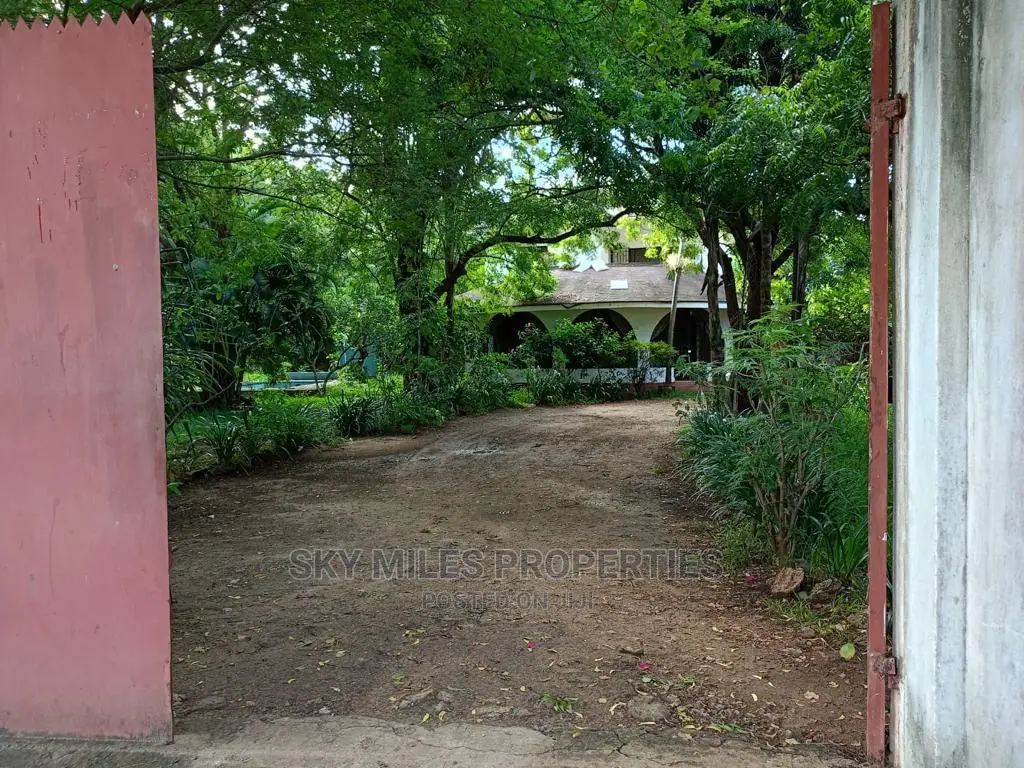 3bdrm House in Sunpark, Malindi for sale