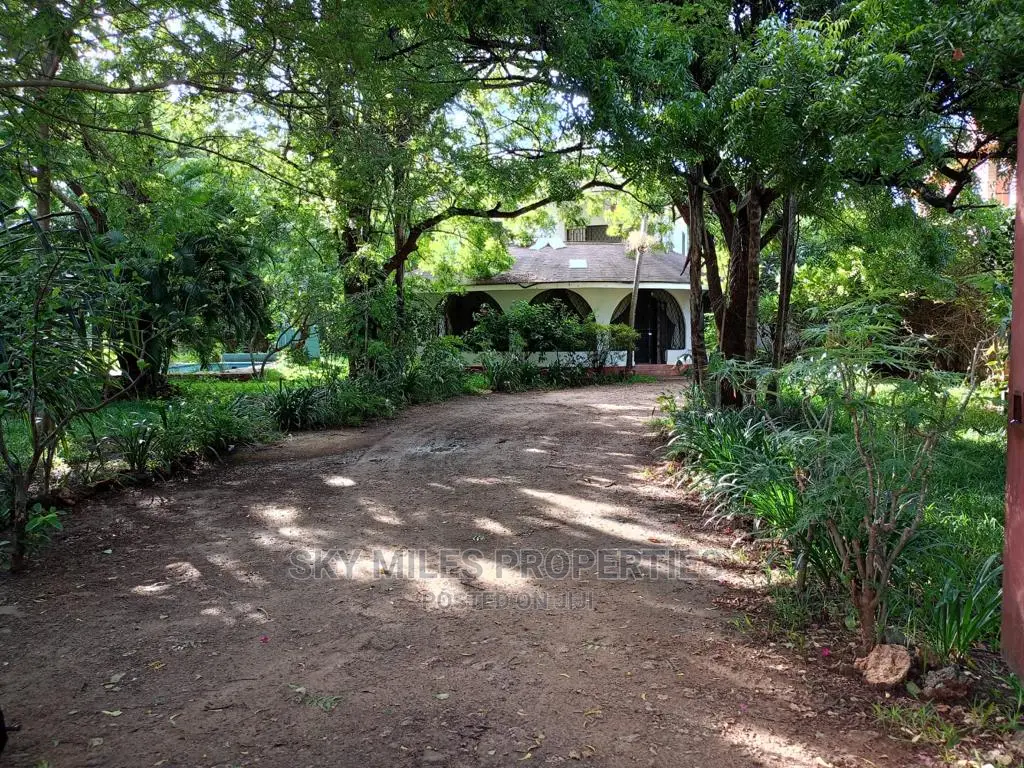 3bdrm House in Sunpark, Malindi for sale