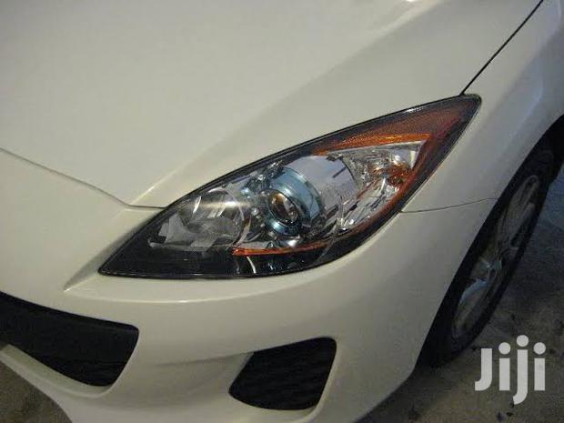Mazda Axela Headlight Xenon And Non-xenon