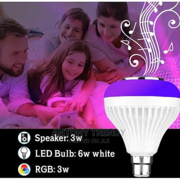 Music LED Bulb With USB Port Remote Control - main view