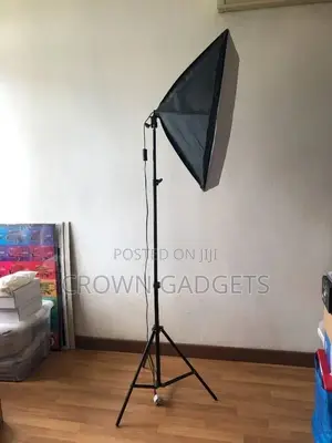 3-Light Fluorescent Studio Lighting Kit