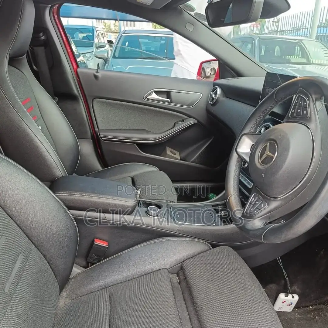 Mercedes-Benz A-Class 2016 Red