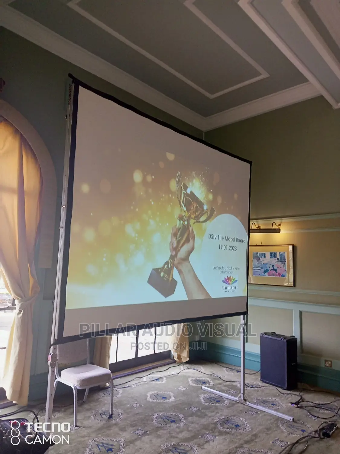 Projection Screen Projector for Hire