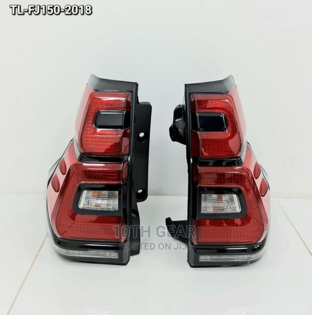 Prado !50 Taillight