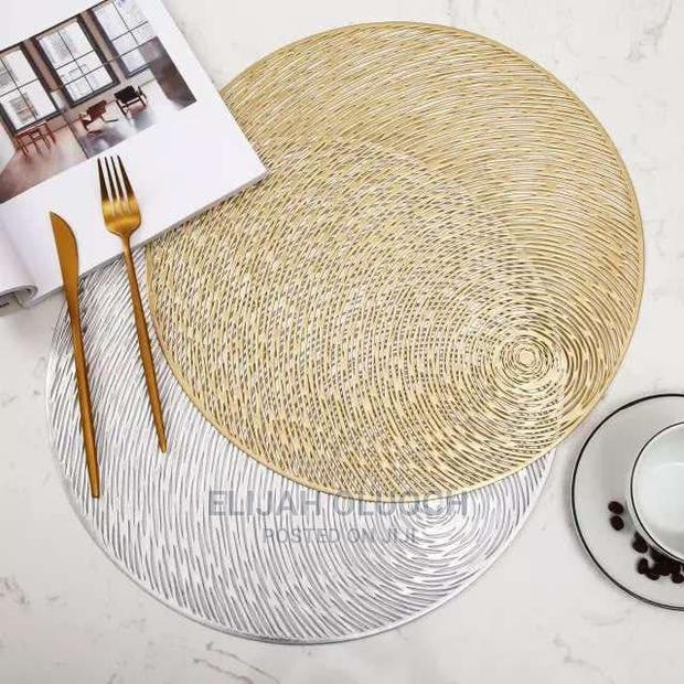 Gold and Silver Placemats - main view