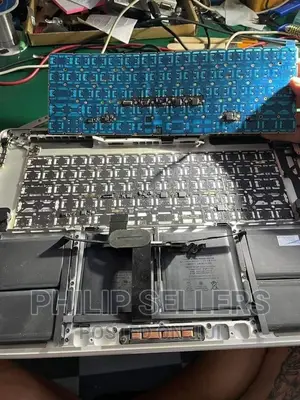 Macbook Pro 15” 2017 (A1707)
#Keyboardreplacement