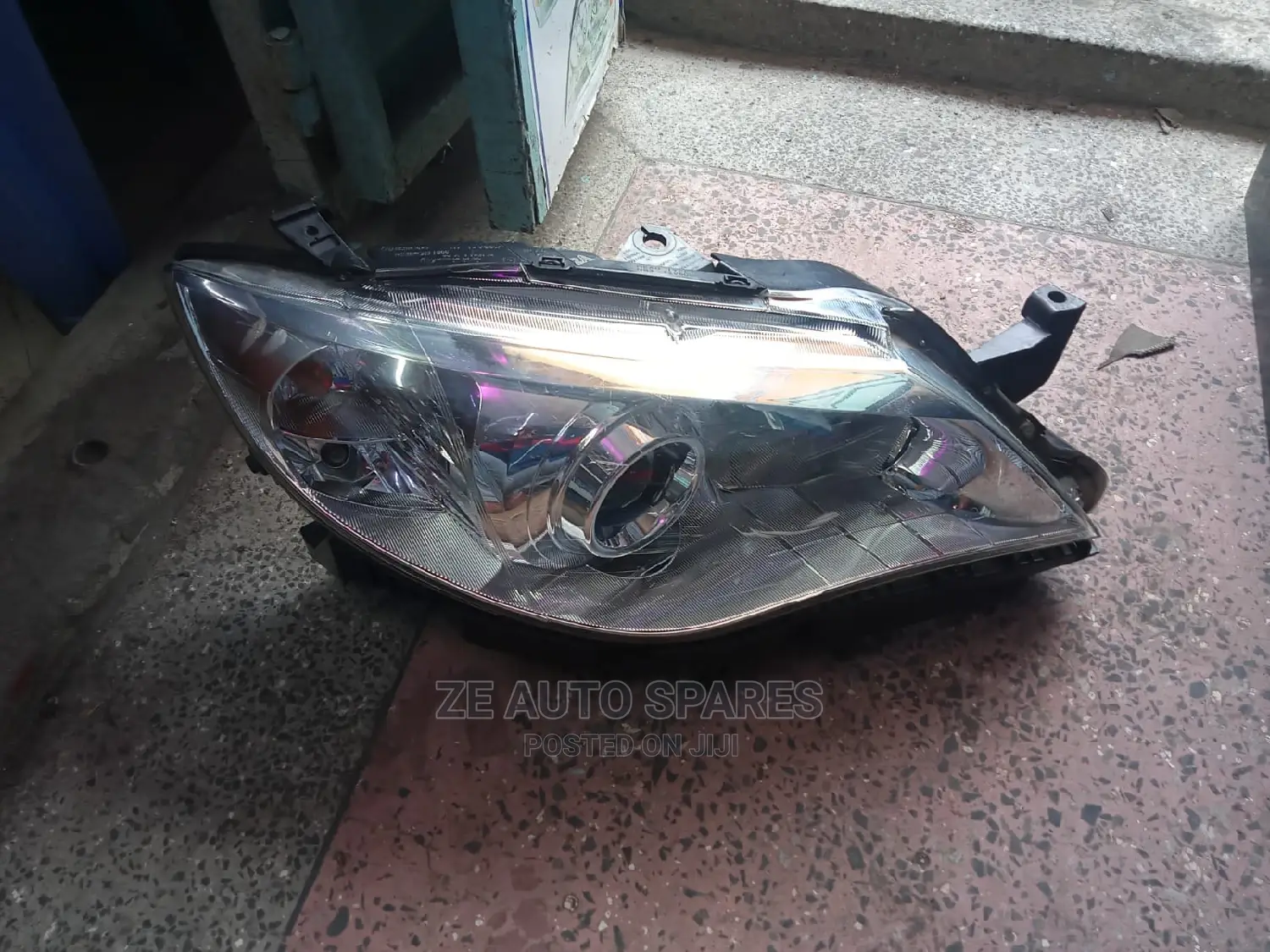 Subaru N16 Headlight Xenon Clear