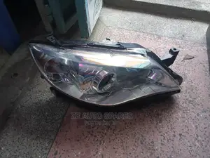 Subaru N16 Headlight Xenon Clear