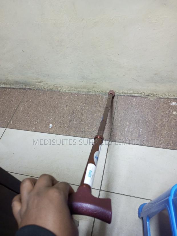 Foldable Walking Stick - thumbnail 3