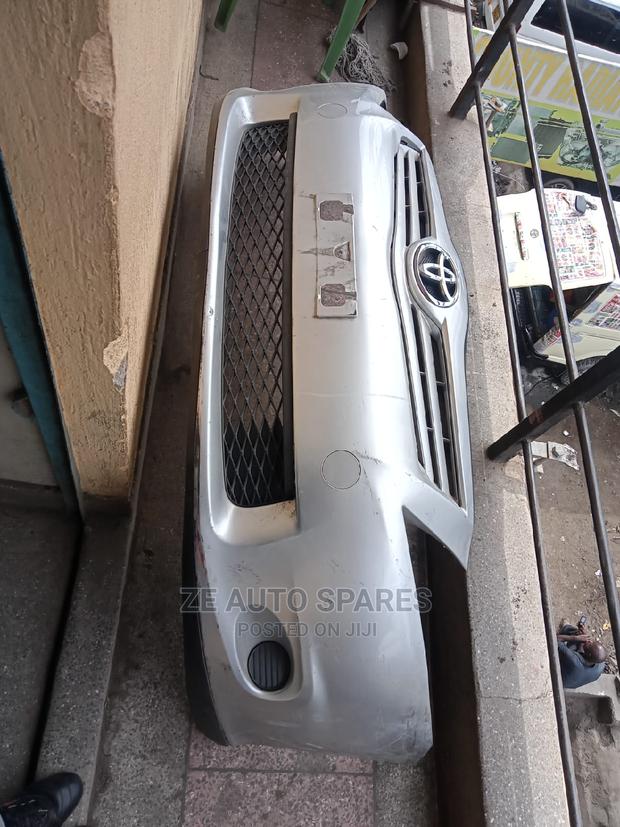 Auris 2010 Front Bumper Complete With Grill