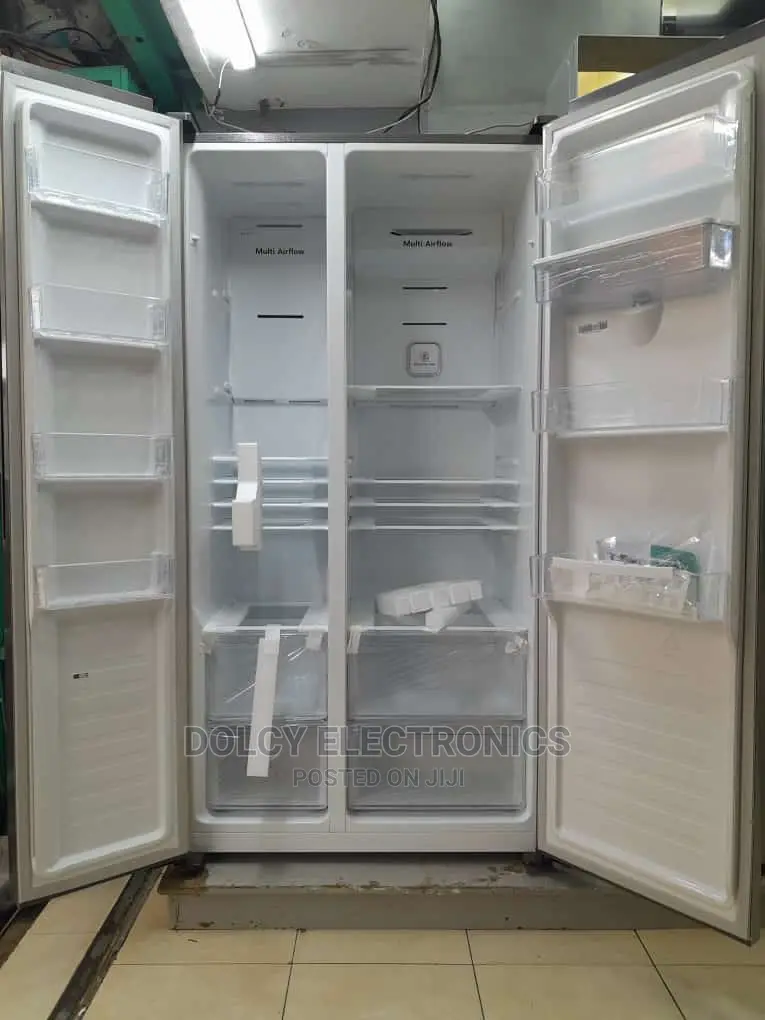 Hisense REF518DR 518L Fridge With Water Dispenser