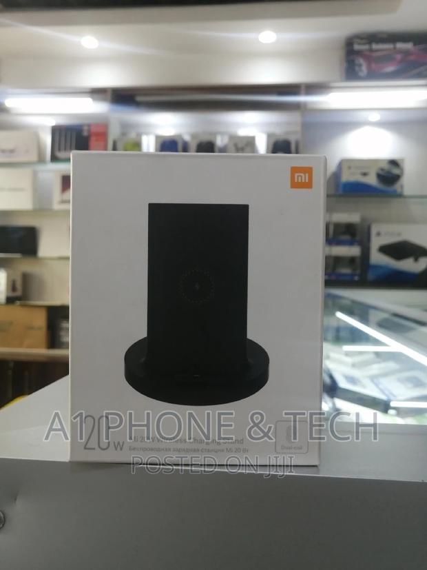 Mi Wireless Charging Stand - main view