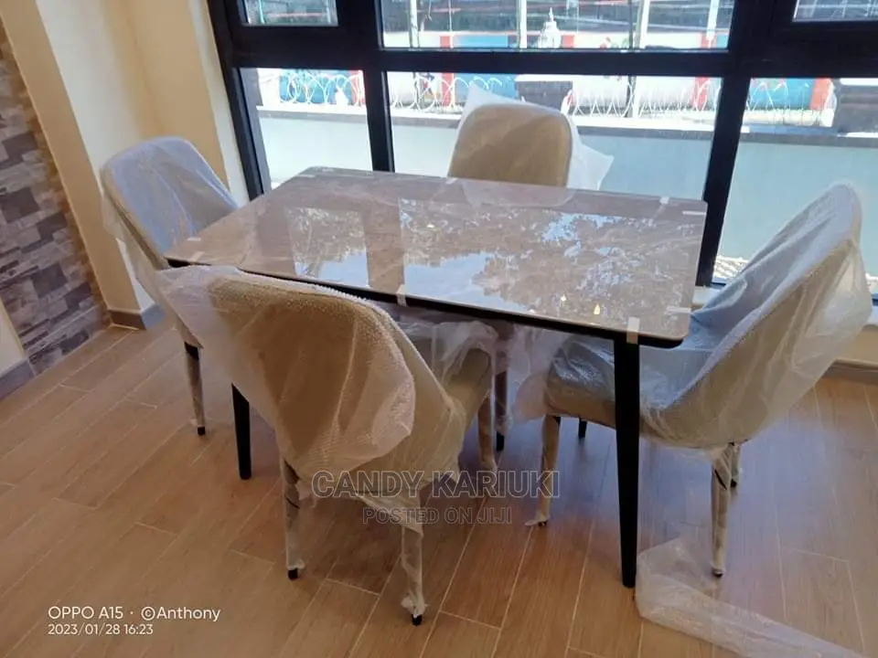 Super Comfy 4 Seater Dining Table Set (Pure Marble)