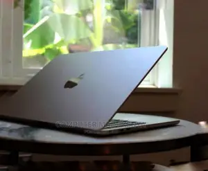 New Laptop Apple MacBook Air 8GB Apple M2 SSD 256GB