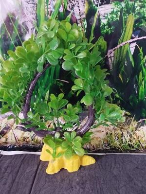 Love Shaped Plastic Aquarium Plant - thumbnail 2