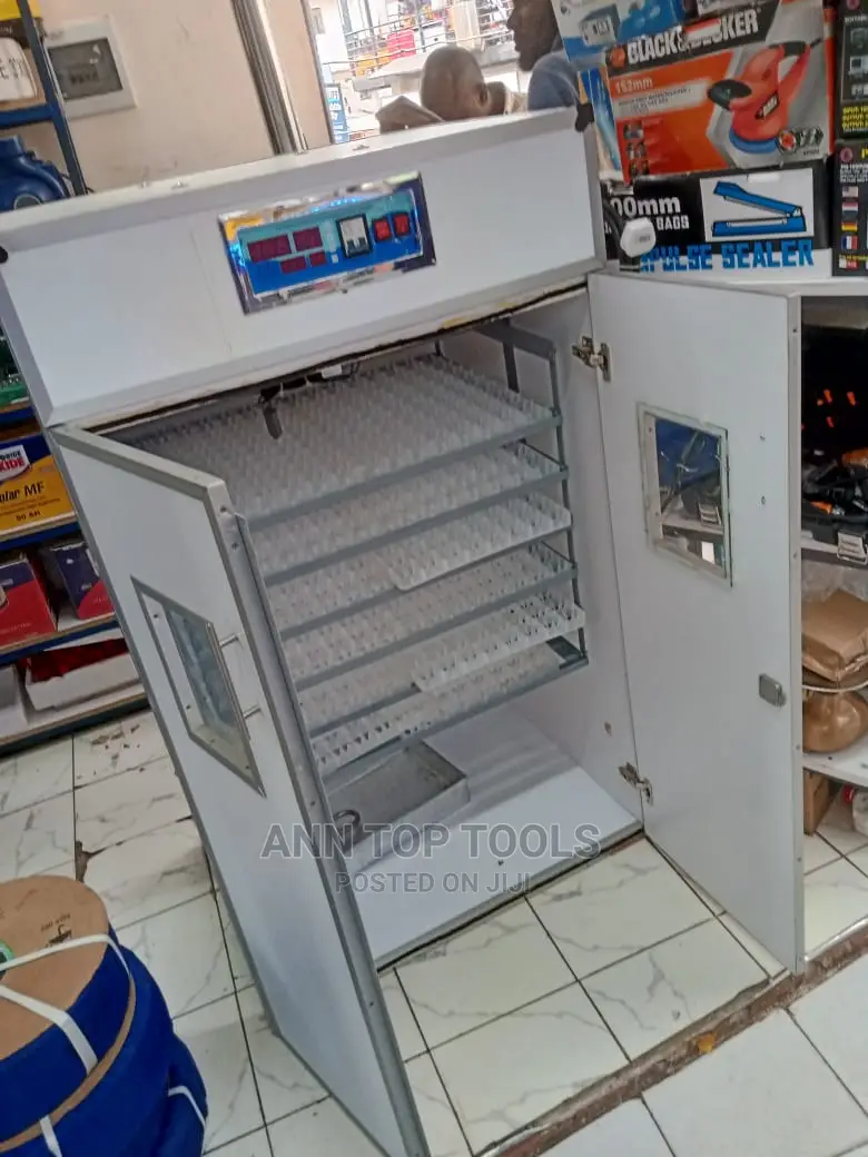 1056 Eggs Automatic Incubator