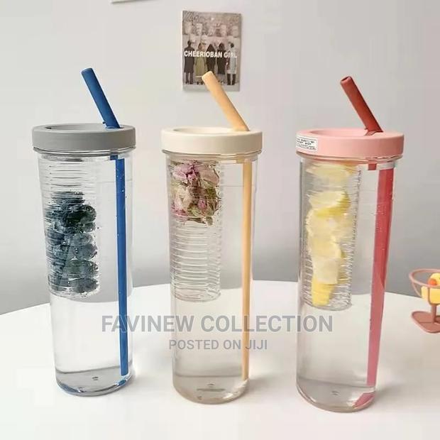 Cute Water Bottle With Foldable Straw 700ML Water Bottle - thumbnail 4