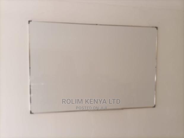 Whiteboard – White Board for Public Schools 240cm X 120cm – - main view