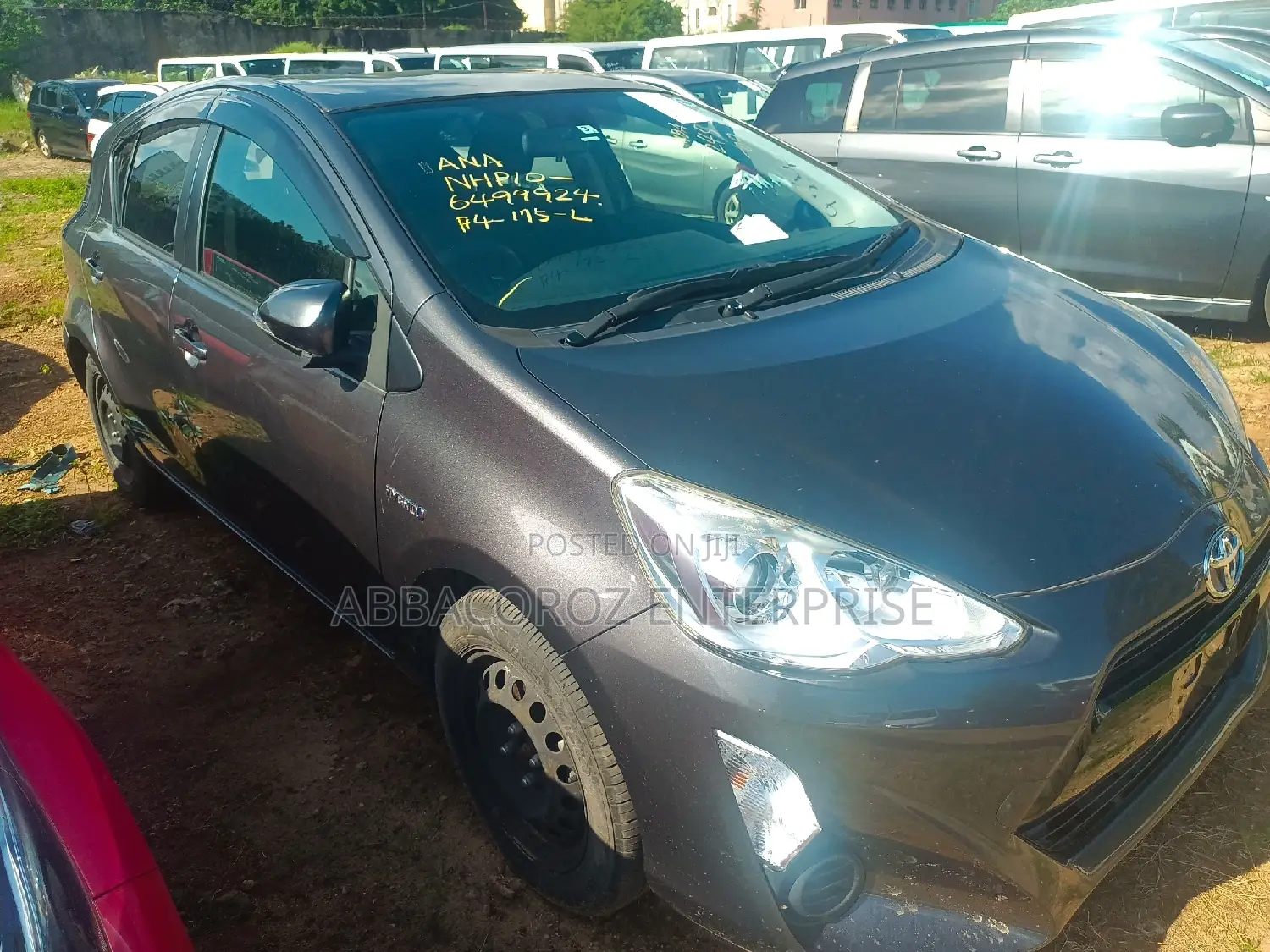 Toyota Aqua 2016 Gray