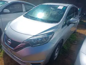Nissan Note 2016 Silver