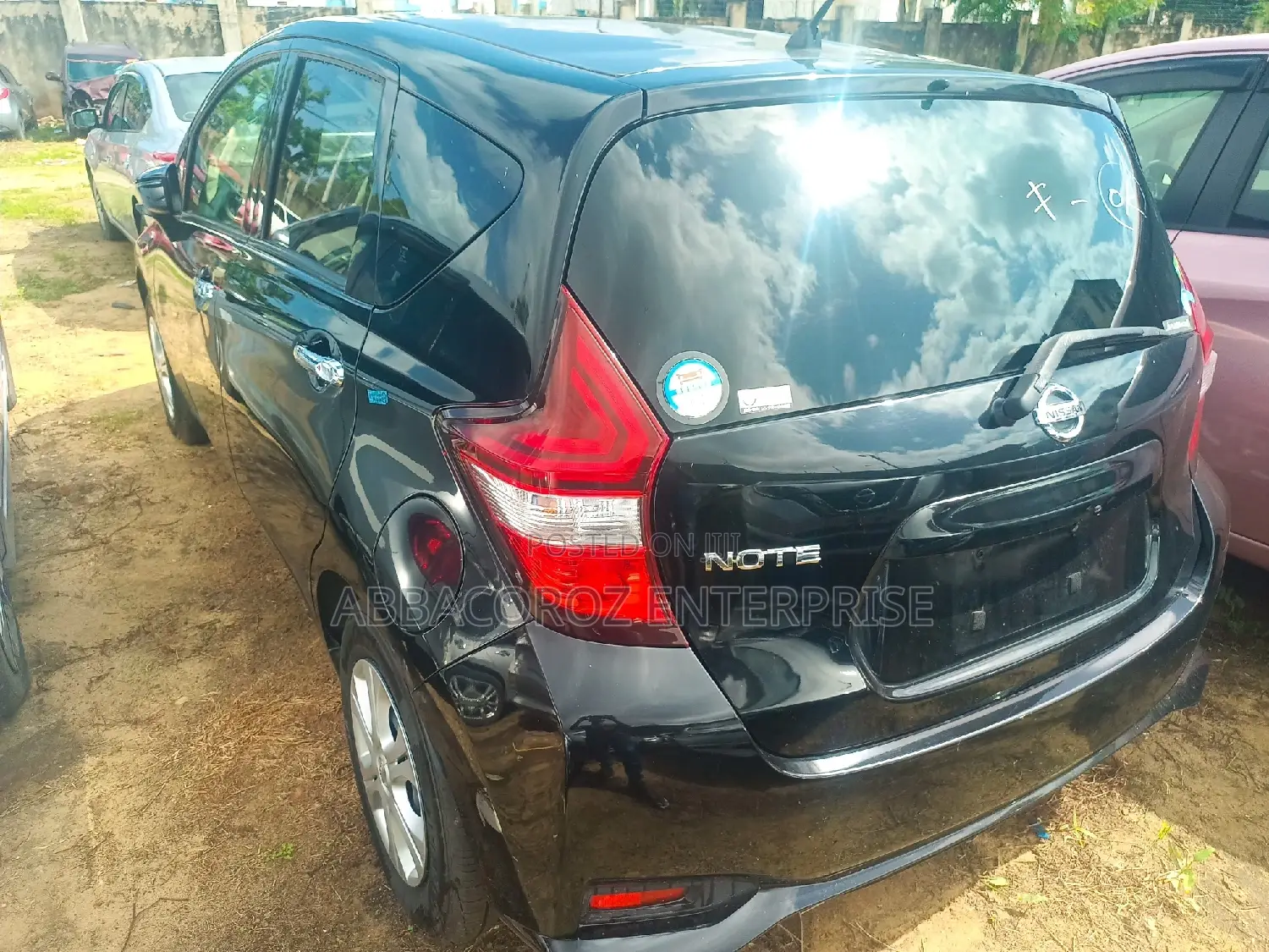 Nissan Note 2016 Black