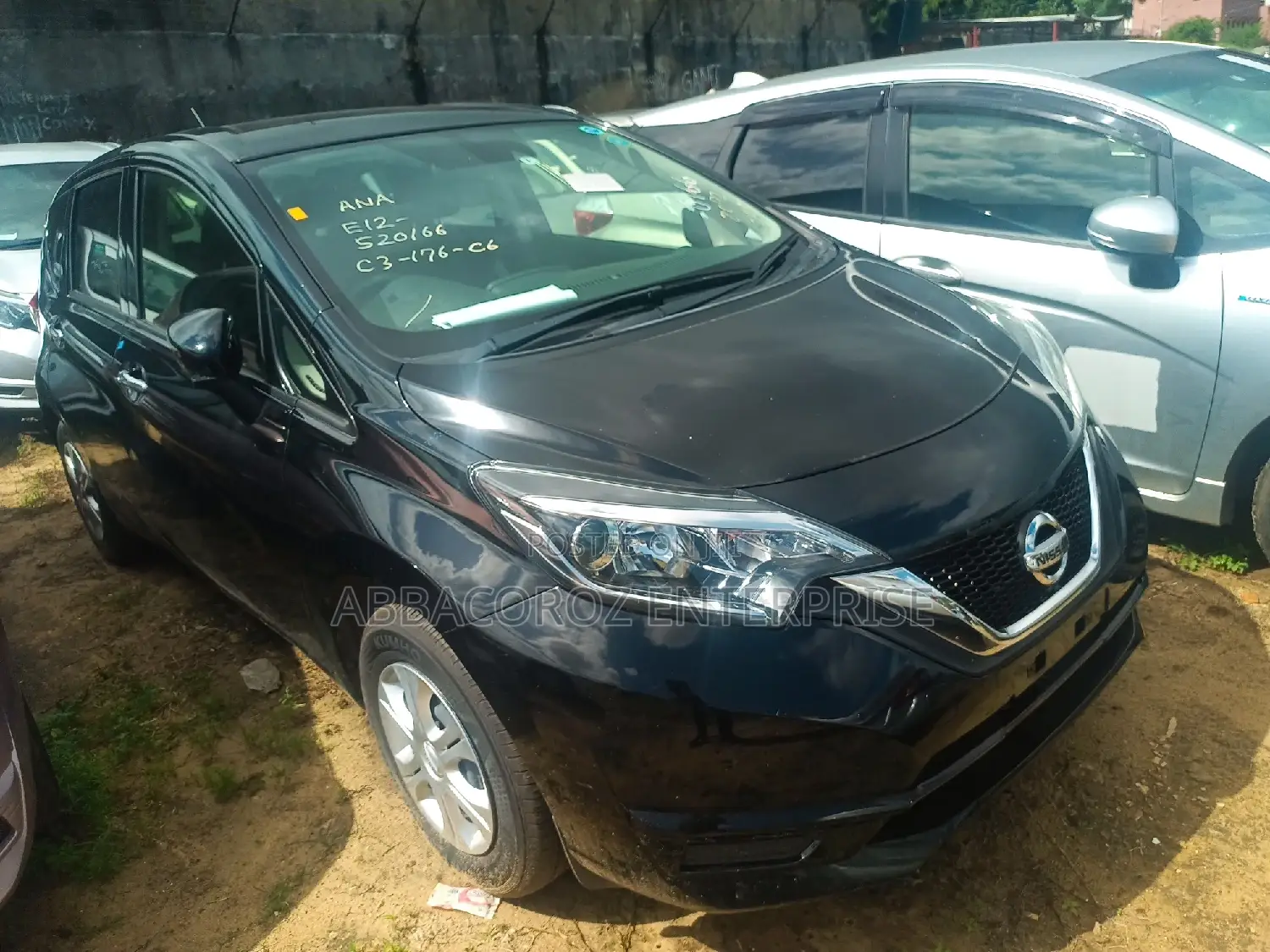 Nissan Note 2016 Black
