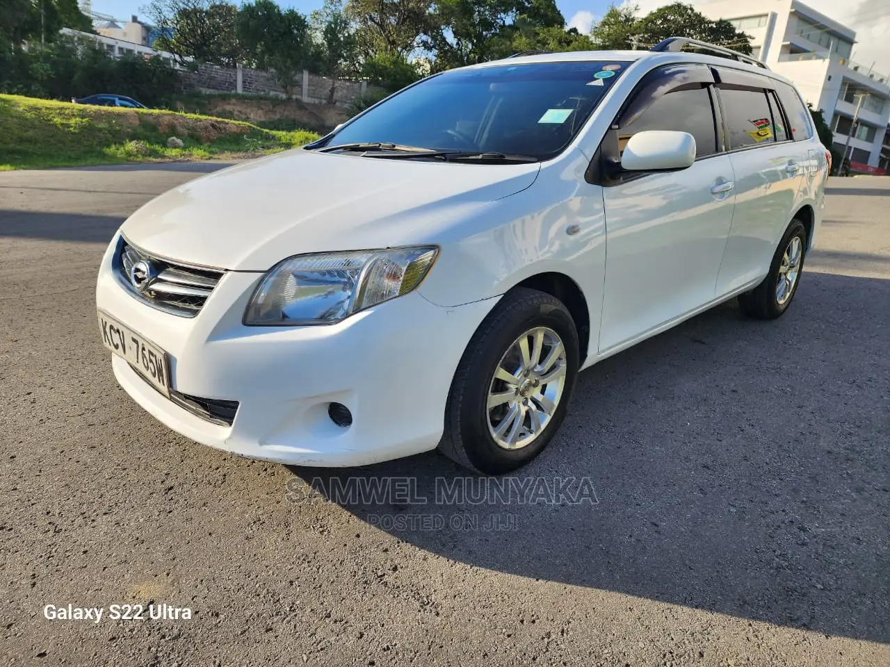 Toyota Corolla Fielder 2012 White