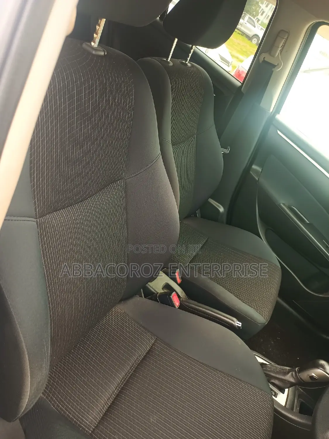 Suzuki Swift 2016 Silver