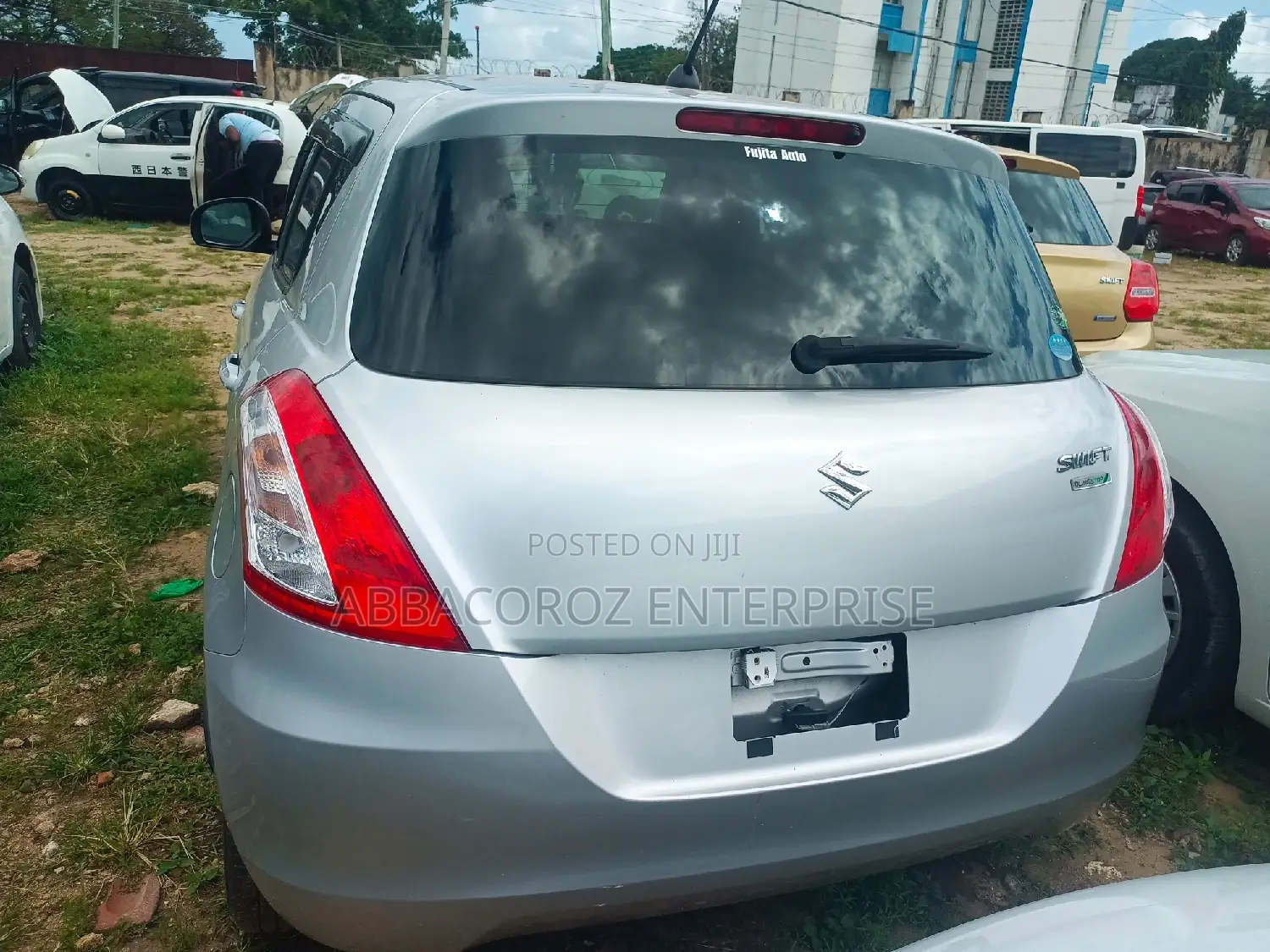 Suzuki Swift 2016 Silver
