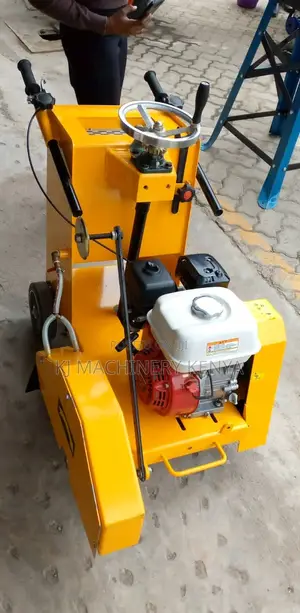 Floor Cutter With Blade