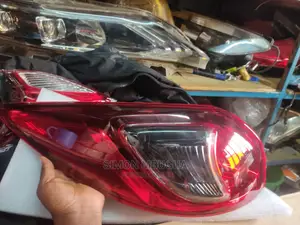 CX-5 Backlight/Taillight