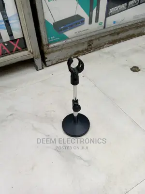 Table Stand- Silver Small
