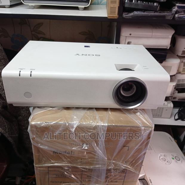 Sony VPL - Ex295 Projector - thumbnail 3