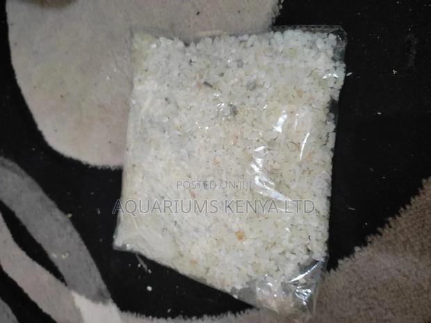 Aquarium White Gravel 1kg.