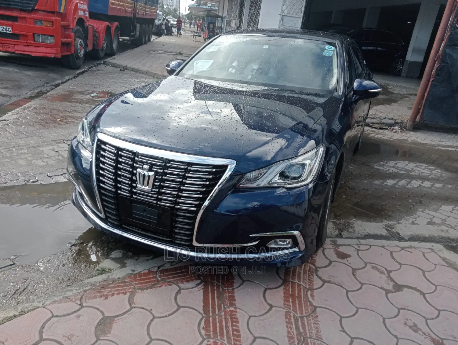 Toyota Crown 2016 Black