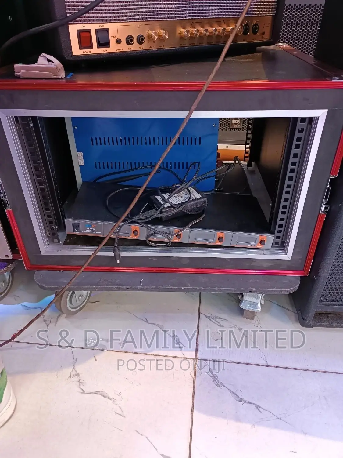 6U Two Door Closed Rack