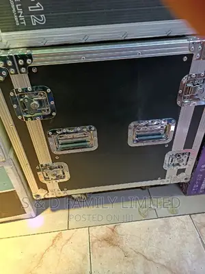 9U Rack Closed Rack Three Door