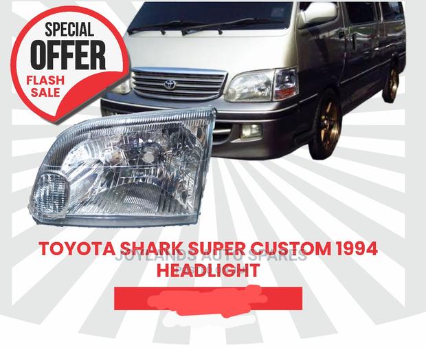 Shark 5l Super Custom 1994 Headlights