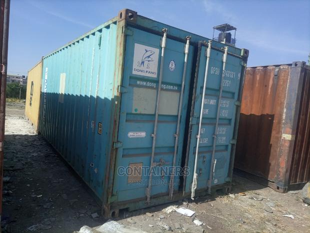 20ft Dry Shipping Container for Sale. - thumbnail 2