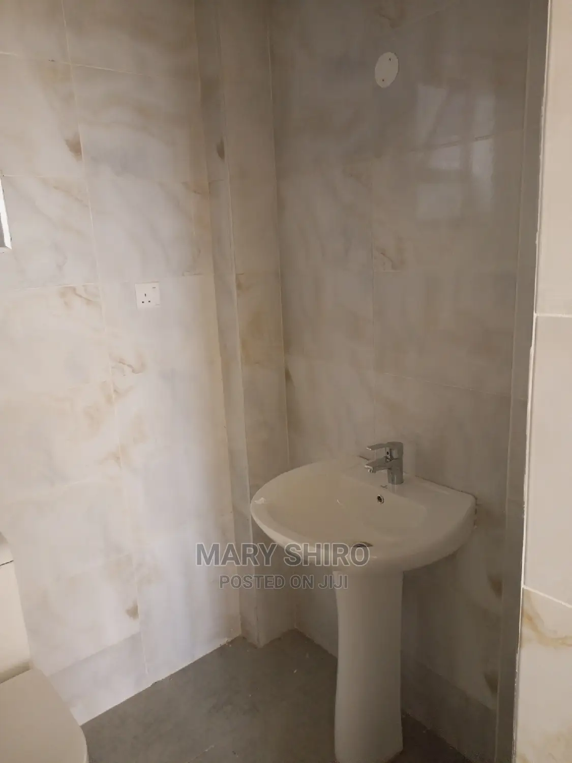 3bdrm Apartment in South B for rent