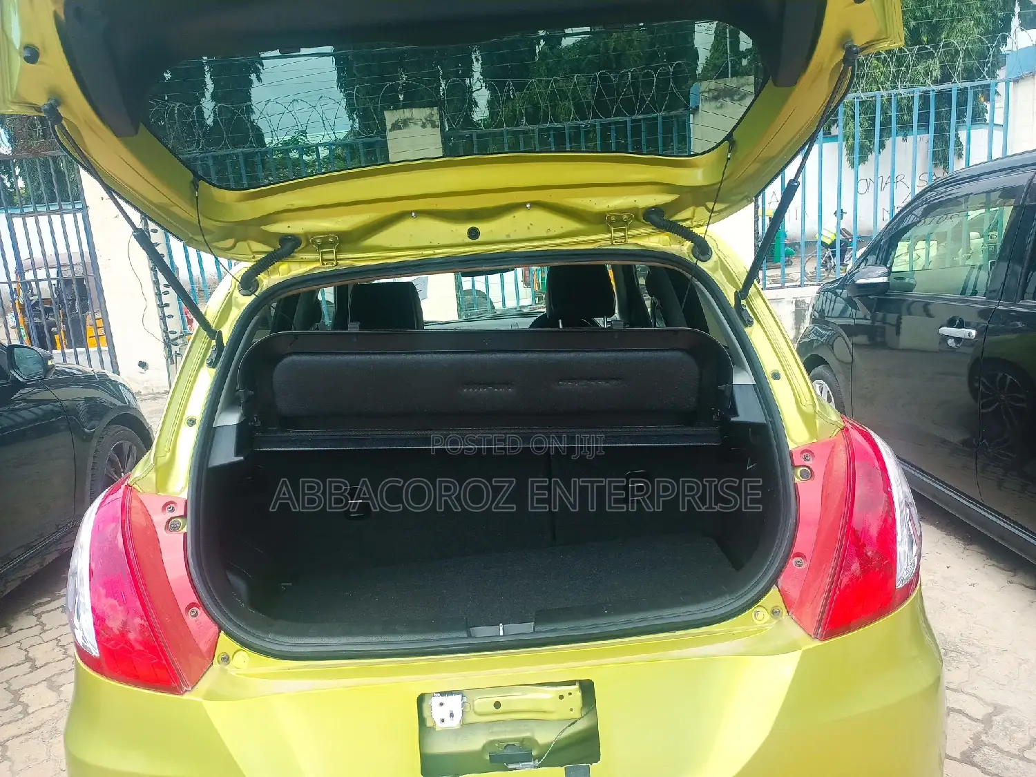 Suzuki Swift 2016 Green